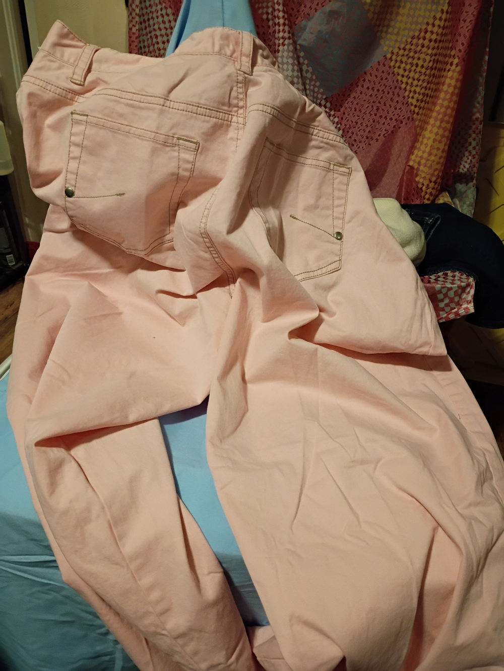 Straight-Leg Pink Women's Pants — Soft Pastel Casual